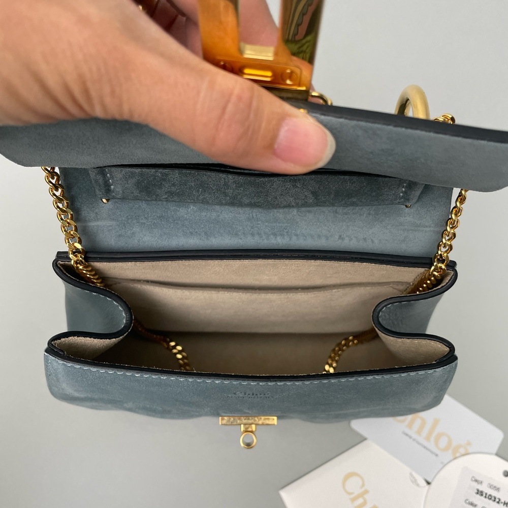 Chloé Drew leather crossbody bag- Cloudy Blue - Picture 2 of 10